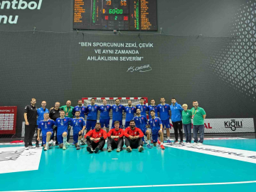 Nilüfer Belediyespor yoluna kayıpsız devam ediyor