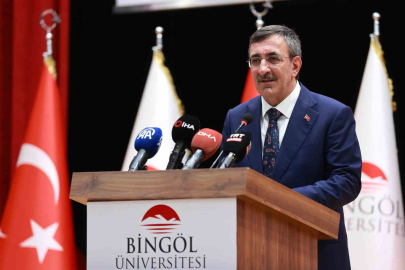 Cumhurbaşkanı Yardımcısı Yılmaz: "Sumud Filosuna binenler insanlığın ortak vicdanının tercümanı oldular"