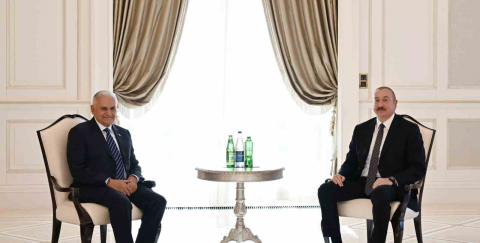 Azerbaycan Cumhurbaşkanı Aliyev, TDT Aksakallar Konseyi Başkanı Yıldırım’ı kabul etti