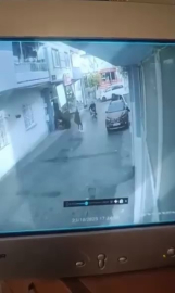 İzin günündeki bekçi, polisten kaçan şüpheliyi uçarak yakaladı