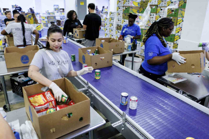 Trump’tan gıda yardımı çıkışı: "Radikal sol Demokratlar hükümeti açtığında verilecek"