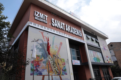 İzmit Belediyesi Sanat Akademisi’nde Yeni Tiyatro Dönemi Başlıyor