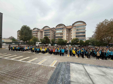 120O öğrenci derse sporla başlıyor