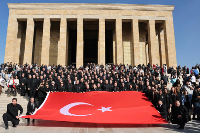 Bursa Büyükşehir Atanın Huzurunda