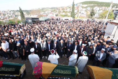 Yangında Hayatını Kaybedenler Son Yolculuğa Uğurlandı