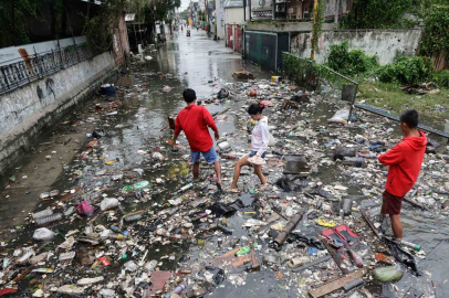 Filipinler’i vuran Süper Tayfun’da can kaybı 4’e yükseldi