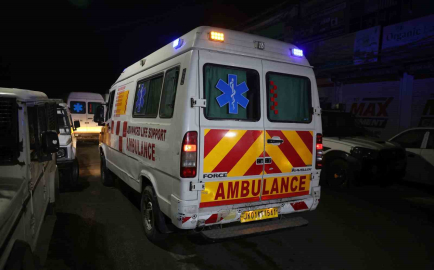 Hindistan’da karakolda patlama: 9 ölü, 32 yaralı