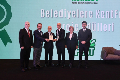 Bursa Büyükşehir’e ‘Akıllı Şehir’ Ödülü