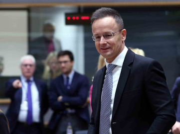 Macaristan Dışişleri Bakanı Szijjarto: "AB, Ukrayna’ya yapılan ödemeleri derhal durdurmalı"