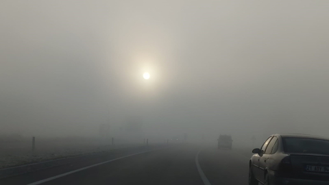 Bingöl’de yoğun sis: Görüş mesafesi 10 metreye düştü