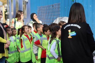 Kartepe’de Çocuklara Geri Dönüşüm Bilinci Aşılanıyor