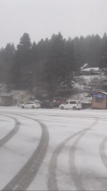 Uludağ’da kar yağışı etkisini gösterdi