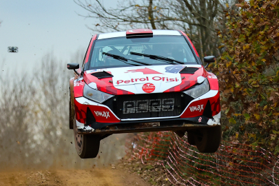 Şampiyon Pilot Kazaz, Sezonu Zaferle Kapadı