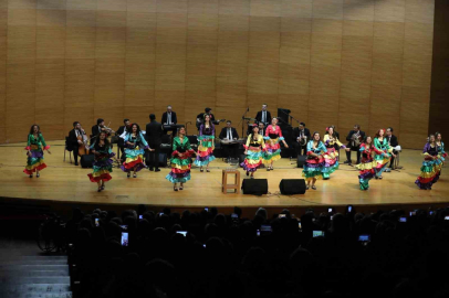 Bursa’da "Balkan ve Roman Gecesi" coşkusu