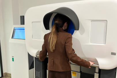 Yapay Zekâ Gücüyle Detaylı Göz Muayenesi