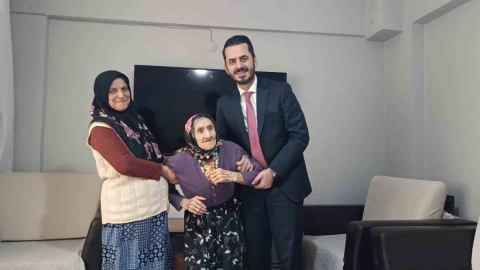 121 yaşındaki Saadet teyze, ziyaretçilerinden bakın ne istedi