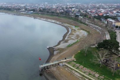 İznik Gölü'nde Korkutan Tablo