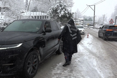 Uludağ'a Çıkanlara Jandarma Engeli