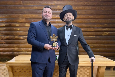 Dünyaca Ünlü Yazar Akif Manaf’a Doğayla Barış Ödülü