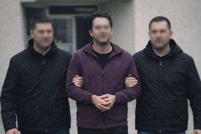 Bursa Polisi 12 Yıllık Firarı Noktaladı: Silahlı Yağma Suçlusu Yakayı Ele Verdi