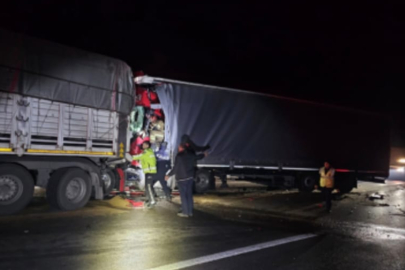 Bursa’da Tır Kazası: Sürücü Hayatını Kaybetti