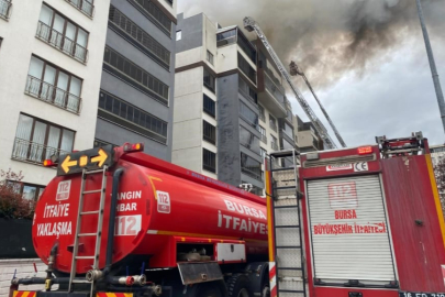 Bursa'da 8 katlı sitede can pazarı.