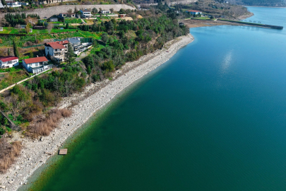 Sapanca kıyılarında kaçak iskele temizliğinde ikinci etap