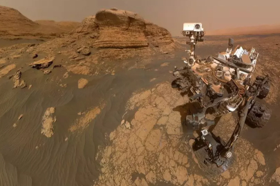 Kızıl Gezegen’de Yaşamın Kimyasal Şifresi Çözüldü: DNA Yapı Taşları Bulundu!