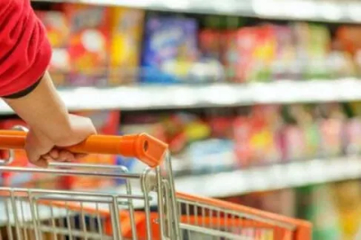 Yıllık ticaret satış hacmi geriledi