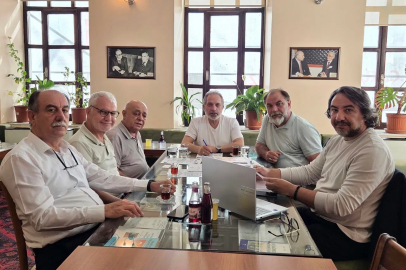 Mustafa Yalçın'dan edebiyat aşkına İstanbul turu
