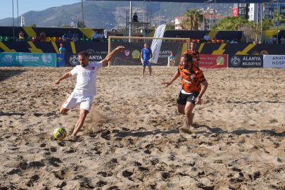 'Sporun Başkenti Alanya’da Nefes Kesen Maraton