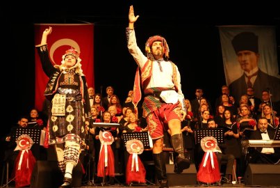 Bursa Nilüfer'de Cumhuriyet’in 103’üncü yılına özel konser
