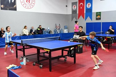 Yalova'da raketler Cumhuriyet coşkusu için yarıştı